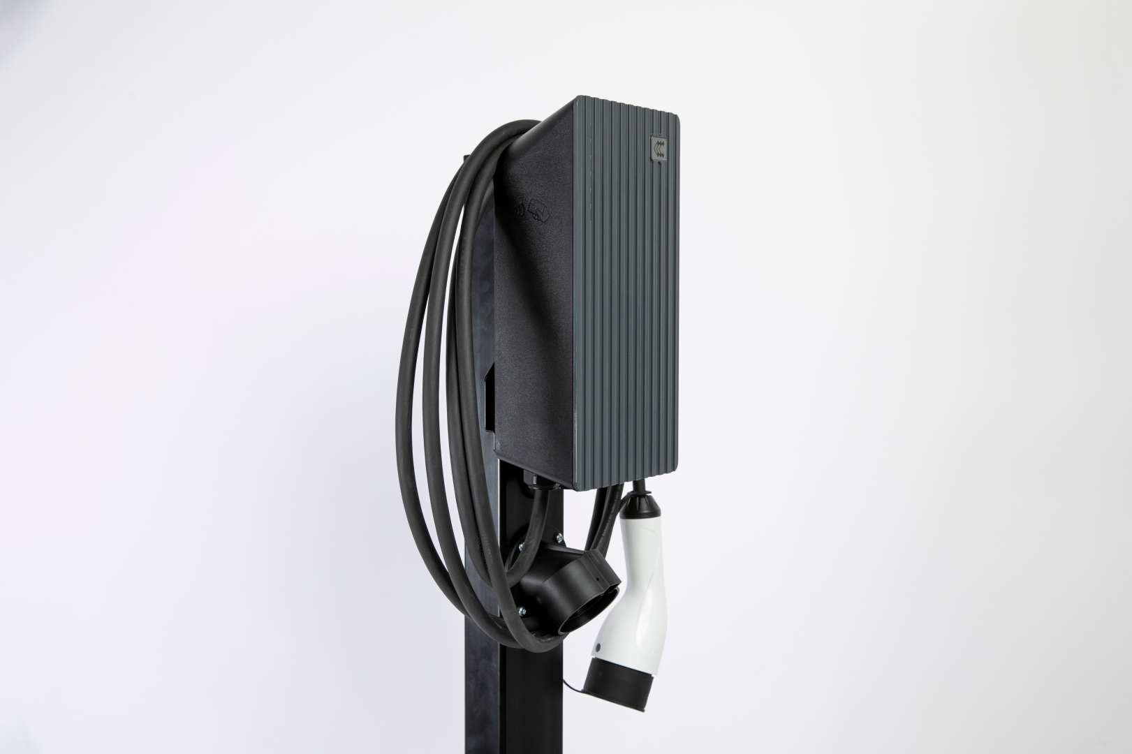 Зарядна станція комерційного використання TeltoCharge EVC1211P1000 type 2 cable + modem 22kW (32A / 3-phase)